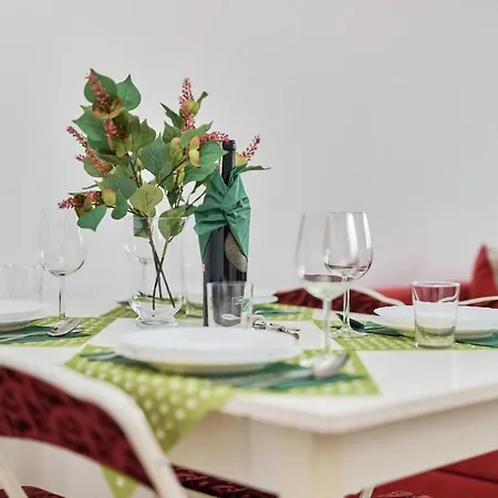 Legnicka By Renters Apartment *